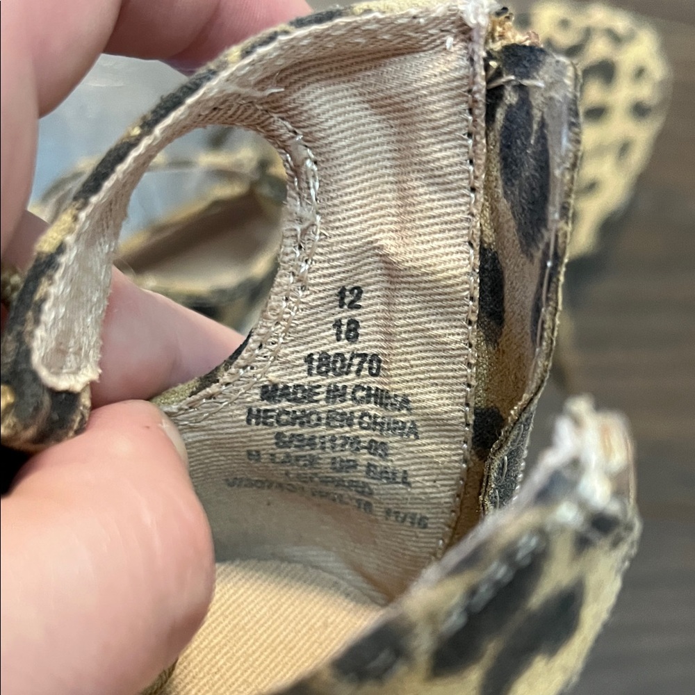 Old Navy Animal Print Lace-Up Flats - Picture 9 of 9